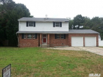 35 Halliday Rd Coram, NY 11727 - Image 154997