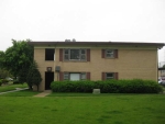 34 King Arthur Ct Apt 8 Melrose Park, IL 60164 - Image 607555