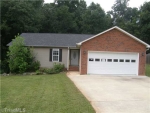 1008 Sumner Ct Thomasville, NC 27360 - Image 804076