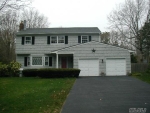 22 Eisenhower Dr East Quogue, NY 11942 - Image 1400326