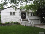 916 Lawrence Ct Valley Stream, NY 11581 - Image 1510931