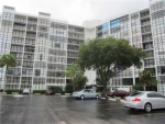 1000 PARKVIEW DR # 1-608 Hallandale, FL 33009 - Image 1557748