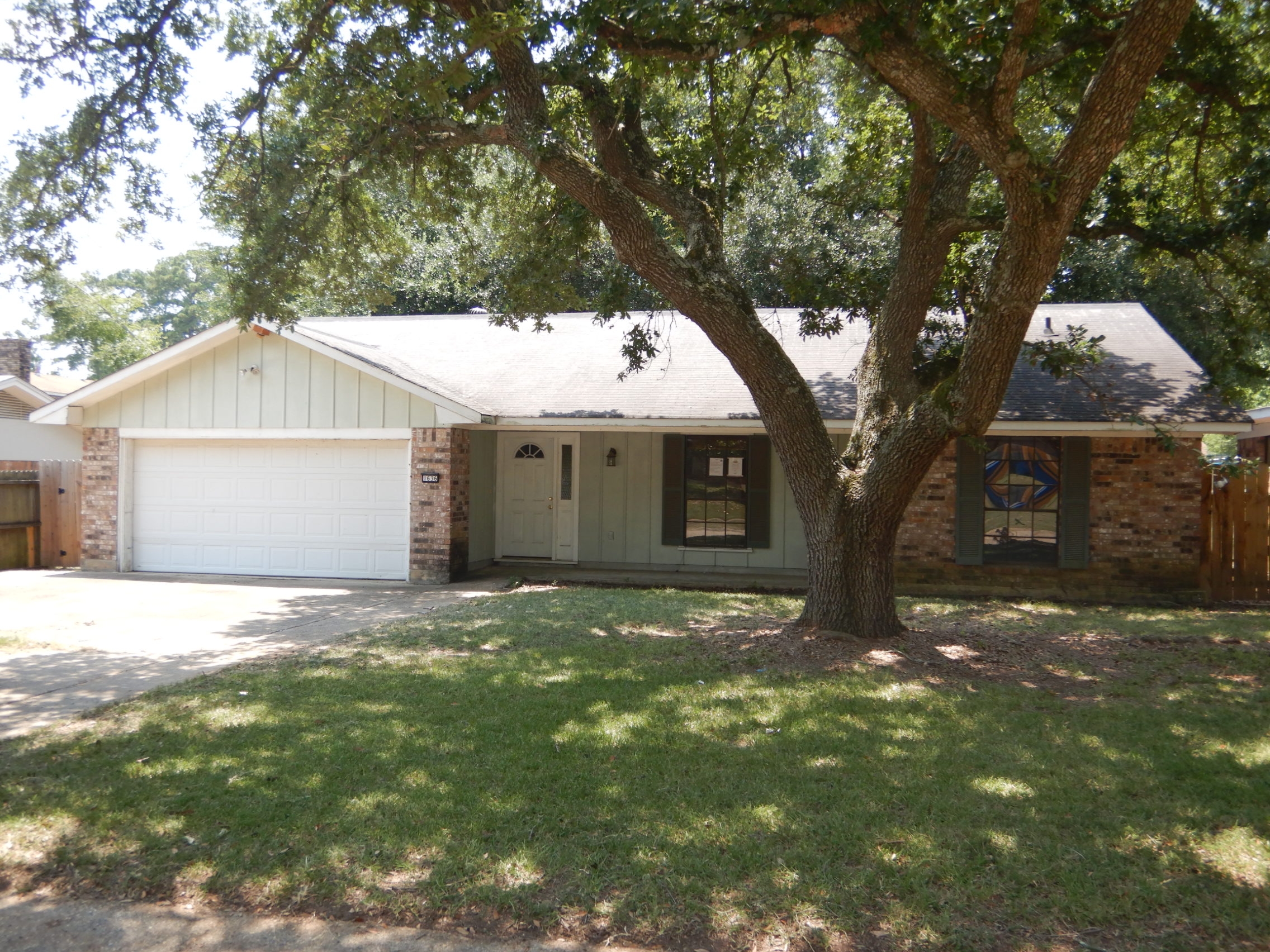 1636 Applewood Dr - Image 1570036