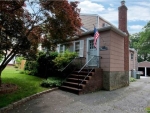 31 Winthrop Dr Woodbury, NY 11797 - Image 1654678