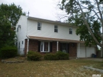 16 Summer Ln Amityville, NY 11701 - Image 1689639