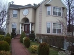 19 Herricks Rd Williston Park, NY 11596 - Image 1701673