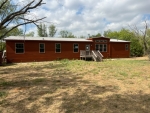 1237 County Rd 6610 Devine, TX 78016 - Image 1925560