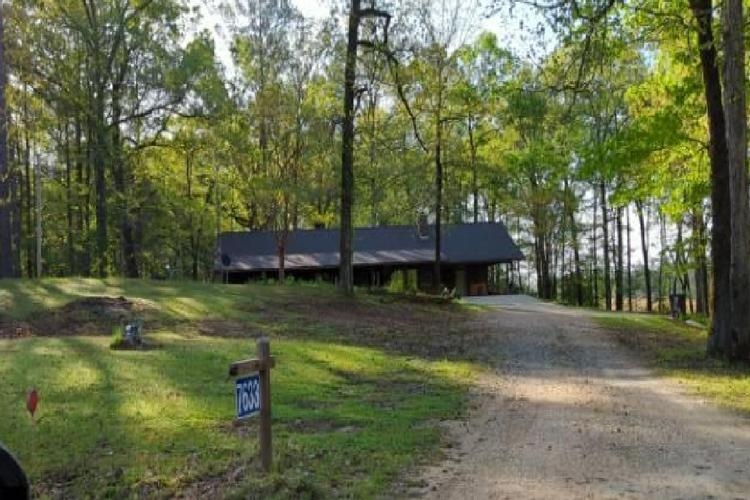 7633 HAYNESVILLE HWY - Image 2383218