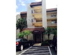 9235 LAGOON PL # 205 Fort Lauderdale, FL 33324 - Image 2942613