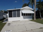 724 Estrella Fort Myers, FL 33908 - Image 3324131