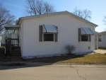 1071 Lake Terrace Rd. Elgin, IL 60123 - Image 3371028