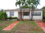 107 Ne 2nd Ter Hallandale, FL 33009 - Image 4408552