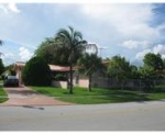 2761 VILLAGE GREEN DR Miami, FL 33175 - Image 4534937