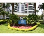 3500 MYSTIC POINTE DR # PH5 Miami, FL 33180 - Image 5348234