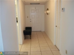 545 OAKS LN # 204 Pompano Beach, FL 33069 - Image 5439236