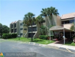 220 Lakeview Dr Apt 304 Fort Lauderdale, FL 33326 - Image 5893778