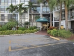 800 PARKVIEW DR # 416 Hallandale, FL 33009 - Image 6558503