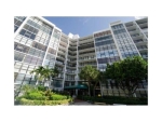 1000 PARKVIEW DR # 811 Hallandale, FL 33009 - Image 6581342